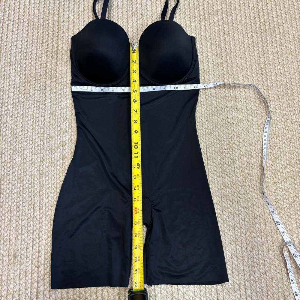 Spanx Red Hot Shapewear Bodysuit L Black – New Without Tags - Picture 6 of 11